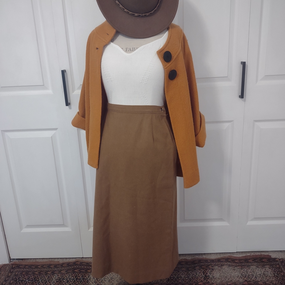 Medium Vintage 1960's Pendleton Wool Skirt In Camel Brown